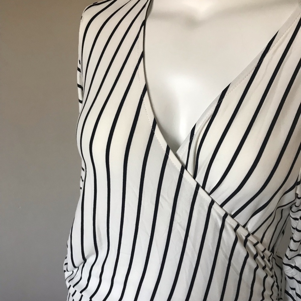 Striped faux-wrap top - Picture 4 of 4